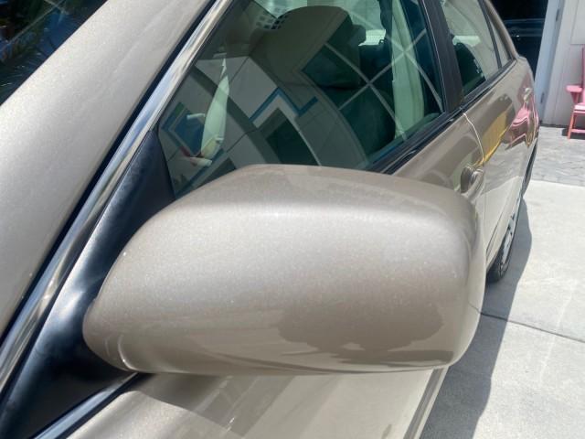 2009 Desert Sand Metallic /Bisque Toyota Camry LE LOW MILES 18,727 1 OWNER (4T1BE46K59U) with an 2.4L DOHC VVT-i 16-Valve 4-Cyl Engine engine, Automatic transmission, located at 4701 North Dixie Hwy, Pompano Beach, FL, 33064, (954) 422-2889, 26.240938, -80.123474 - OUR WEBPAGE FLORIDACARS1.COM HAS OVER 100 PHOTOS AND FREE CARFAX LINK 2009 Toyota Camry LE 1 OWNER Sedan 4 DR 2.4L I4 F DOHC 16V Gasoline 31 MPG Front Wheel Drive Features ABS Brakes Air Conditioning AM/FM Stereo Automatic Transmission Auxiliary Audio Input CD Audio Cruise Control Leather Seats Over - Photo#41