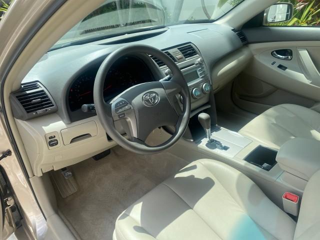 2009 Desert Sand Metallic /Bisque Toyota Camry LE LOW MILES 18,727 1 OWNER (4T1BE46K59U) with an 2.4L DOHC VVT-i 16-Valve 4-Cyl Engine engine, Automatic transmission, located at 4701 North Dixie Hwy, Pompano Beach, FL, 33064, (954) 422-2889, 26.240938, -80.123474 - OUR WEBPAGE FLORIDACARS1.COM HAS OVER 100 PHOTOS AND FREE CARFAX LINK 2009 Toyota Camry LE 1 OWNER Sedan 4 DR 2.4L I4 F DOHC 16V Gasoline 31 MPG Front Wheel Drive Features ABS Brakes Air Conditioning AM/FM Stereo Automatic Transmission Auxiliary Audio Input CD Audio Cruise Control Leather Seats Over - Photo#48