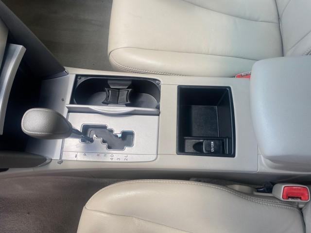 2009 Desert Sand Metallic /Bisque Toyota Camry LE LOW MILES 18,727 1 OWNER (4T1BE46K59U) with an 2.4L DOHC VVT-i 16-Valve 4-Cyl Engine engine, Automatic transmission, located at 4701 North Dixie Hwy, Pompano Beach, FL, 33064, (954) 422-2889, 26.240938, -80.123474 - OUR WEBPAGE FLORIDACARS1.COM HAS OVER 100 PHOTOS AND FREE CARFAX LINK 2009 Toyota Camry LE 1 OWNER Sedan 4 DR 2.4L I4 F DOHC 16V Gasoline 31 MPG Front Wheel Drive Features ABS Brakes Air Conditioning AM/FM Stereo Automatic Transmission Auxiliary Audio Input CD Audio Cruise Control Leather Seats Over - Photo#62