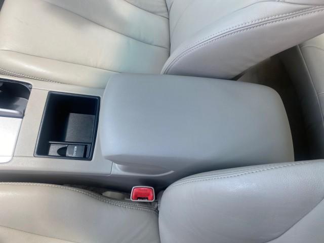 2009 Desert Sand Metallic /Bisque Toyota Camry LE LOW MILES 18,727 1 OWNER (4T1BE46K59U) with an 2.4L DOHC VVT-i 16-Valve 4-Cyl Engine engine, Automatic transmission, located at 4701 North Dixie Hwy, Pompano Beach, FL, 33064, (954) 422-2889, 26.240938, -80.123474 - OUR WEBPAGE FLORIDACARS1.COM HAS OVER 100 PHOTOS AND FREE CARFAX LINK 2009 Toyota Camry LE 1 OWNER Sedan 4 DR 2.4L I4 F DOHC 16V Gasoline 31 MPG Front Wheel Drive Features ABS Brakes Air Conditioning AM/FM Stereo Automatic Transmission Auxiliary Audio Input CD Audio Cruise Control Leather Seats Over - Photo#63