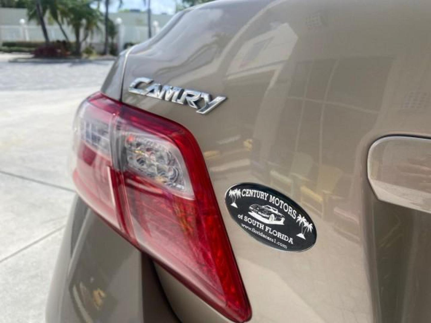 2009 Desert Sand Metallic /Bisque Toyota Camry LE LOW MILES 18,727 1 OWNER (4T1BE46K59U) with an 2.4L DOHC VVT-i 16-Valve 4-Cyl Engine engine, Automatic transmission, located at 4701 North Dixie Hwy, Pompano Beach, FL, 33064, (954) 422-2889, 26.240938, -80.123474 - OUR WEBPAGE FLORIDACARS1.COM HAS OVER 100 PHOTOS AND FREE CARFAX LINK 2009 Toyota Camry LE 1 OWNER Sedan 4 DR 2.4L I4 F DOHC 16V Gasoline 31 MPG Front Wheel Drive Features ABS Brakes Air Conditioning AM/FM Stereo Automatic Transmission Auxiliary Audio Input CD Audio Cruise Control Leather Seats Over - Photo#87