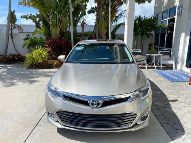 2013 Champagne Mica /Light Gray Toyota Avalon XLE Premium LOW MILES 56,196 (4T1BK1EB6DU) with an 3.5L DOHC EFI 24-Valve V6 Engine engine, Automatic transmission, located at 4701 North Dixie Hwy, Pompano Beach, FL, 33064, (954) 422-2889, 26.240938, -80.123474 - OUR WEBPAGE FLORIDACARS1.COM HAS OVER 100 PHOTOS AND FREE CARFAX LINK 2013 Toyota Avalon XLE Sedan 4 DR 3.5L V6 F DOHC 24V Gasoline 31 MPG Front Wheel Drive Features ABS Brakes Air Conditioning Alloy Wheels AM/FM Stereo Automatic Transmission Auxiliary Audio Input Bluetooth Technology CD Audio Cruis - Photo#2