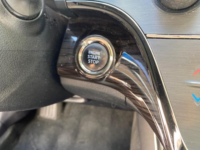 2013 Champagne Mica /Light Gray Toyota Avalon XLE Premium LOW MILES 56,196 (4T1BK1EB6DU) with an 3.5L DOHC EFI 24-Valve V6 Engine engine, Automatic transmission, located at 4701 North Dixie Hwy, Pompano Beach, FL, 33064, (954) 422-2889, 26.240938, -80.123474 - OUR WEBPAGE FLORIDACARS1.COM HAS OVER 100 PHOTOS AND FREE CARFAX LINK 2013 Toyota Avalon XLE Sedan 4 DR 3.5L V6 F DOHC 24V Gasoline 31 MPG Front Wheel Drive Features ABS Brakes Air Conditioning Alloy Wheels AM/FM Stereo Automatic Transmission Auxiliary Audio Input Bluetooth Technology CD Audio Cruis - Photo#58