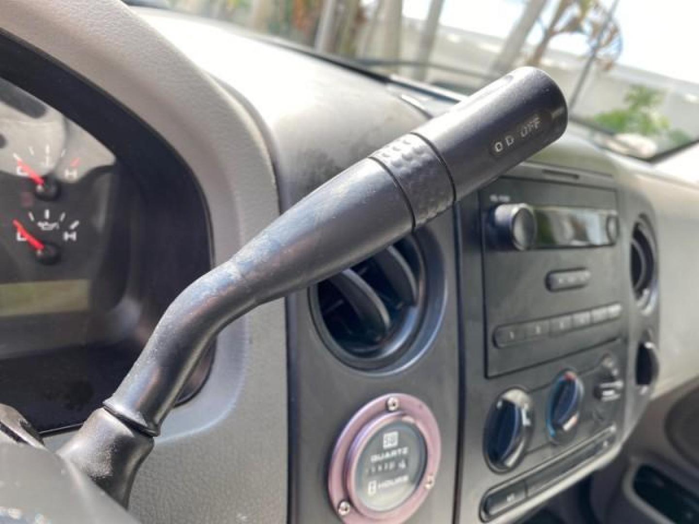 2005 Oxford White /Flint Ford F-150 PU STX LOW MILES 18,931 (1FTRF12215N) with an 4.2L EFI V6 Engine engine, Automatic transmission, located at 4701 North Dixie Hwy, Pompano Beach, FL, 33064, (954) 422-2889, 26.240938, -80.123474 - OUR WEBPAGE FLORIDACARS1.COM HAS OVER 100 PHOTOS AND FREE CARFAX LINK 2005 Ford F-150 STX Pickup 4.2L V6 F OHV Gasoline 20 MPG Rear Wheel Drive Features ABS Brakes Air Conditioning AM/FM Stereo Automatic Transmission Overhead Airbags Side Airbags Traction Control Vinyl Seats 2005 Ford F-150 STX Regu- Photo#50
