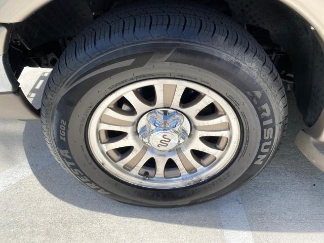 2002 Toreador Red Metallic /Dark Brown Ford F-150 CREW CAB King Ranch LOW MILES 56,886 (1FTRW07L12K) with an 5.4L SEFI OHC V8 Triton Engine engine, Automatic transmission, located at 4701 North Dixie Hwy, Pompano Beach, FL, 33064, (954) 422-2889, 26.240938, -80.123474 - OUR WEBPAGE FLORIDACARS1.COM HAS OVER 100 PHOTOS AND FREE CARFAX LINK 2002 Ford F-150 King Ranch Crew Pickup 5.4L V8 F SOHC 16V Gasoline 19 MPG Rear Wheel Drive Features ABS Brakes Air Conditioning Alloy Wheels AM/FM Stereo Automatic Transmission Bed Liner Cassette Player Cruise Control Leather Seat - Photo#19