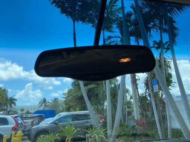 2002 Toreador Red Metallic /Dark Brown Ford F-150 CREW CAB King Ranch LOW MILES 56,886 (1FTRW07L12K) with an 5.4L SEFI OHC V8 Triton Engine engine, Automatic transmission, located at 4701 North Dixie Hwy, Pompano Beach, FL, 33064, (954) 422-2889, 26.240938, -80.123474 - OUR WEBPAGE FLORIDACARS1.COM HAS OVER 100 PHOTOS AND FREE CARFAX LINK 2002 Ford F-150 King Ranch Crew Pickup 5.4L V8 F SOHC 16V Gasoline 19 MPG Rear Wheel Drive Features ABS Brakes Air Conditioning Alloy Wheels AM/FM Stereo Automatic Transmission Bed Liner Cassette Player Cruise Control Leather Seat - Photo#61