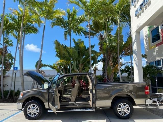 2008 Pueblo Gold Metallic /Tan Ford F-150 4WD Lariat 1 OWNER LOW MILES 83,919 (1FTPX14V58F) with an 5.4L 24-Valve EFI FFV V8 Engine engine, Automatic transmission, located at 4701 North Dixie Hwy, Pompano Beach, FL, 33064, (954) 422-2889, 26.240938, -80.123474 - OUR WEBPAGE FLORIDACARS1.COM HAS OVER 100 PHOTOS AND FREE CARFAX LINK 2008 Ford F-150 Lariat 1 OWNER 4 Door Extended Cab Pickup 5.4L V8 F SOHC Flex Fuel 17 MPG Rear Wheel Drive w/ 4X4 Features 4WD/AWD ABS Brakes Air Conditioning Alloy Wheels AM/FM Stereo Automatic Transmission Auxiliary Audio Input - Photo#8