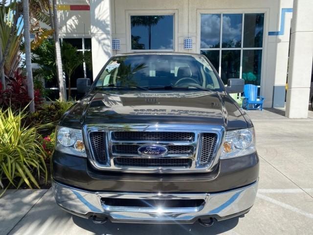 2008 Pueblo Gold Metallic /Tan Ford F-150 4WD Lariat 1 OWNER LOW MILES 83,919 (1FTPX14V58F) with an 5.4L 24-Valve EFI FFV V8 Engine engine, Automatic transmission, located at 4701 North Dixie Hwy, Pompano Beach, FL, 33064, (954) 422-2889, 26.240938, -80.123474 - OUR WEBPAGE FLORIDACARS1.COM HAS OVER 100 PHOTOS AND FREE CARFAX LINK 2008 Ford F-150 Lariat 1 OWNER 4 Door Extended Cab Pickup 5.4L V8 F SOHC Flex Fuel 17 MPG Rear Wheel Drive w/ 4X4 Features 4WD/AWD ABS Brakes Air Conditioning Alloy Wheels AM/FM Stereo Automatic Transmission Auxiliary Audio Input - Photo#27