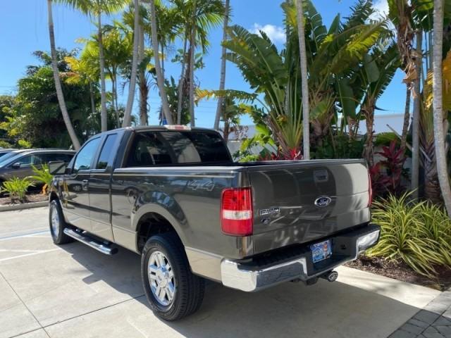 2008 Pueblo Gold Metallic /Tan Ford F-150 4WD Lariat 1 OWNER LOW MILES 83,919 (1FTPX14V58F) with an 5.4L 24-Valve EFI FFV V8 Engine engine, Automatic transmission, located at 4701 North Dixie Hwy, Pompano Beach, FL, 33064, (954) 422-2889, 26.240938, -80.123474 - OUR WEBPAGE FLORIDACARS1.COM HAS OVER 100 PHOTOS AND FREE CARFAX LINK 2008 Ford F-150 Lariat 1 OWNER 4 Door Extended Cab Pickup 5.4L V8 F SOHC Flex Fuel 17 MPG Rear Wheel Drive w/ 4X4 Features 4WD/AWD ABS Brakes Air Conditioning Alloy Wheels AM/FM Stereo Automatic Transmission Auxiliary Audio Input - Photo#32