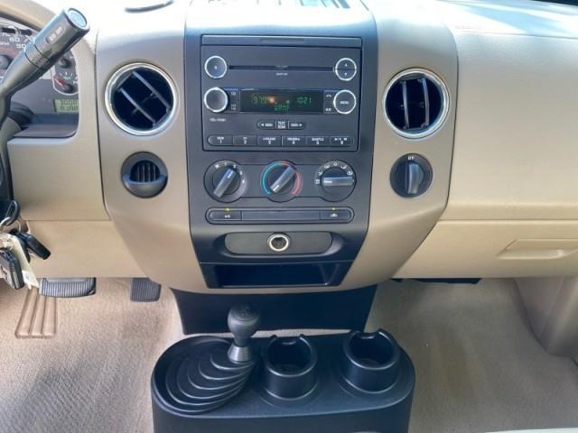2008 Pueblo Gold Metallic /Tan Ford F-150 4WD Lariat 1 OWNER LOW MILES 83,919 (1FTPX14V58F) with an 5.4L 24-Valve EFI FFV V8 Engine engine, Automatic transmission, located at 4701 North Dixie Hwy, Pompano Beach, FL, 33064, (954) 422-2889, 26.240938, -80.123474 - OUR WEBPAGE FLORIDACARS1.COM HAS OVER 100 PHOTOS AND FREE CARFAX LINK 2008 Ford F-150 Lariat 1 OWNER 4 Door Extended Cab Pickup 5.4L V8 F SOHC Flex Fuel 17 MPG Rear Wheel Drive w/ 4X4 Features 4WD/AWD ABS Brakes Air Conditioning Alloy Wheels AM/FM Stereo Automatic Transmission Auxiliary Audio Input - Photo#58