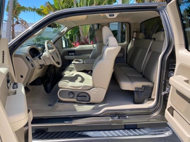 2008 Pueblo Gold Metallic /Tan Ford F-150 4WD Lariat 1 OWNER LOW MILES 83,919 (1FTPX14V58F) with an 5.4L 24-Valve EFI FFV V8 Engine engine, Automatic transmission, located at 4701 North Dixie Hwy, Pompano Beach, FL, 33064, (954) 422-2889, 26.240938, -80.123474 - OUR WEBPAGE FLORIDACARS1.COM HAS OVER 100 PHOTOS AND FREE CARFAX LINK 2008 Ford F-150 Lariat 1 OWNER 4 Door Extended Cab Pickup 5.4L V8 F SOHC Flex Fuel 17 MPG Rear Wheel Drive w/ 4X4 Features 4WD/AWD ABS Brakes Air Conditioning Alloy Wheels AM/FM Stereo Automatic Transmission Auxiliary Audio Input - Photo#76