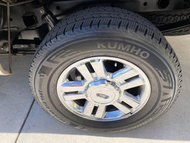 2008 Pueblo Gold Metallic /Tan Ford F-150 4WD Lariat 1 OWNER LOW MILES 83,919 (1FTPX14V58F) with an 5.4L 24-Valve EFI FFV V8 Engine engine, Automatic transmission, located at 4701 North Dixie Hwy, Pompano Beach, FL, 33064, (954) 422-2889, 26.240938, -80.123474 - OUR WEBPAGE FLORIDACARS1.COM HAS OVER 100 PHOTOS AND FREE CARFAX LINK 2008 Ford F-150 Lariat 1 OWNER 4 Door Extended Cab Pickup 5.4L V8 F SOHC Flex Fuel 17 MPG Rear Wheel Drive w/ 4X4 Features 4WD/AWD ABS Brakes Air Conditioning Alloy Wheels AM/FM Stereo Automatic Transmission Auxiliary Audio Input - Photo#89