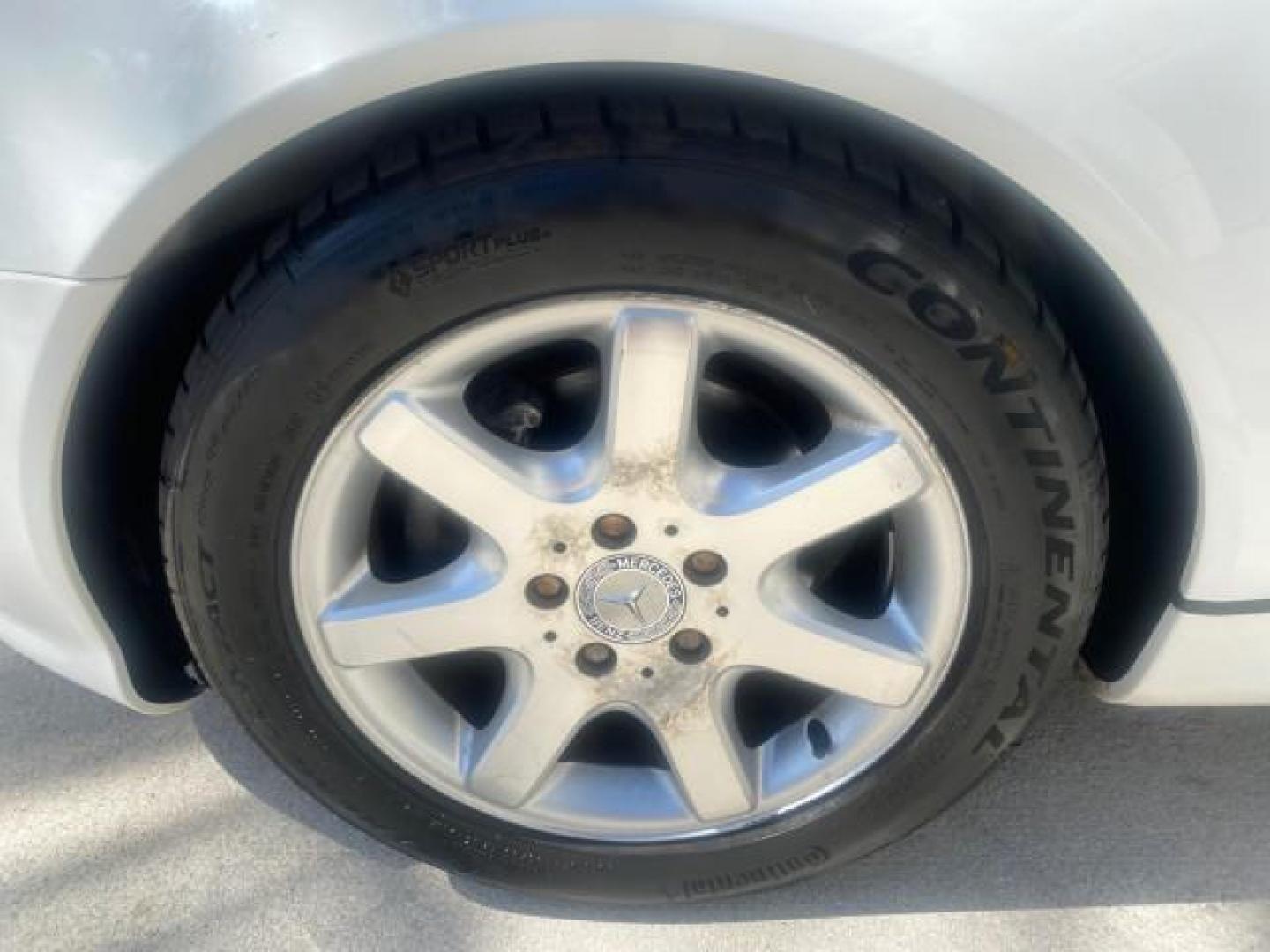 2002 Alabaster White /Charcoal/Beige Mercedes-Benz SLK-Class 2.3L SLK CONV LOW MILES 48,941 (WDBKK49F32F) with an 2.3L Supercharged And Intercooled DOHC SMPI 16-Valve In-Line 4-Cyl Engine engine, Automatic transmission, located at 4701 North Dixie Hwy, Pompano Beach, FL, 33064, (954) 422-2889, 26.240938, -80.123474 - OUR WEBPAGE FLORIDACARS1.COM HAS OVER 100 PHOTOS AND FREE CARFAX LINK 2002 Mercedes-Benz SLK 230 Kompressor Convertible 2.3L I4 F DOHC 16V Gasoline 30 MPG Rear Wheel Drive Features ABS Brakes Air Conditioning Alloy Wheels AM/FM Stereo Automatic Transmission BOSE Sound System Cassette Player Cruise C- Photo#19