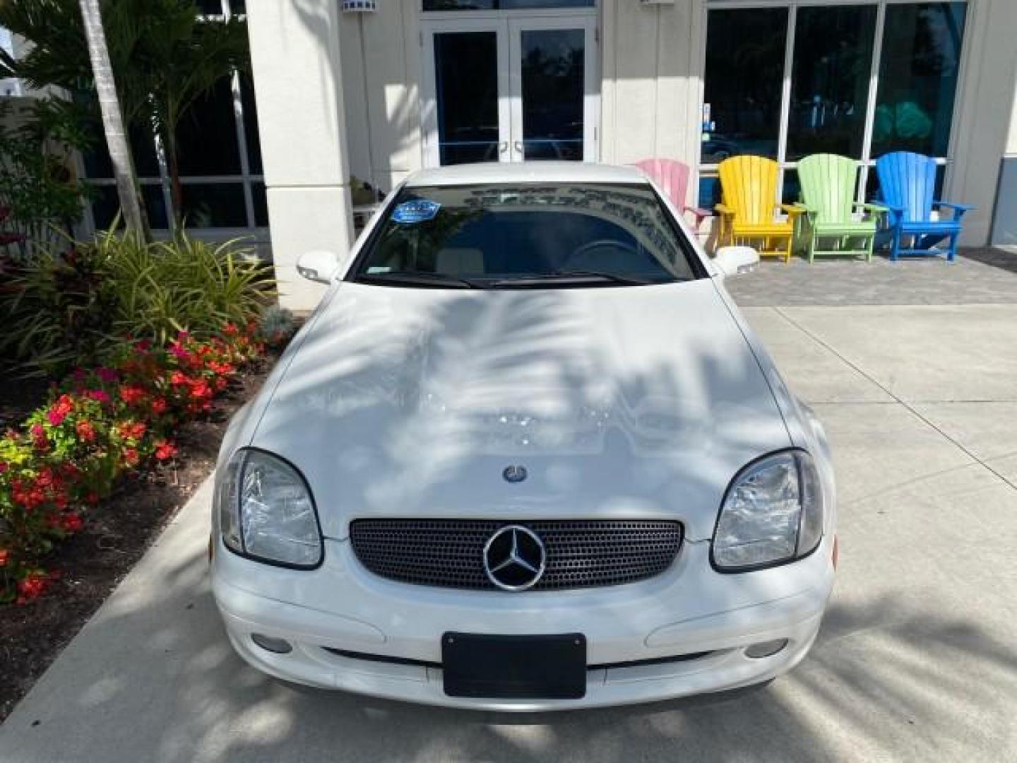 2002 Alabaster White /Charcoal/Beige Mercedes-Benz SLK-Class 2.3L SLK CONV LOW MILES 48,941 (WDBKK49F32F) with an 2.3L Supercharged And Intercooled DOHC SMPI 16-Valve In-Line 4-Cyl Engine engine, Automatic transmission, located at 4701 North Dixie Hwy, Pompano Beach, FL, 33064, (954) 422-2889, 26.240938, -80.123474 - OUR WEBPAGE FLORIDACARS1.COM HAS OVER 100 PHOTOS AND FREE CARFAX LINK 2002 Mercedes-Benz SLK 230 Kompressor Convertible 2.3L I4 F DOHC 16V Gasoline 30 MPG Rear Wheel Drive Features ABS Brakes Air Conditioning Alloy Wheels AM/FM Stereo Automatic Transmission BOSE Sound System Cassette Player Cruise C- Photo#28