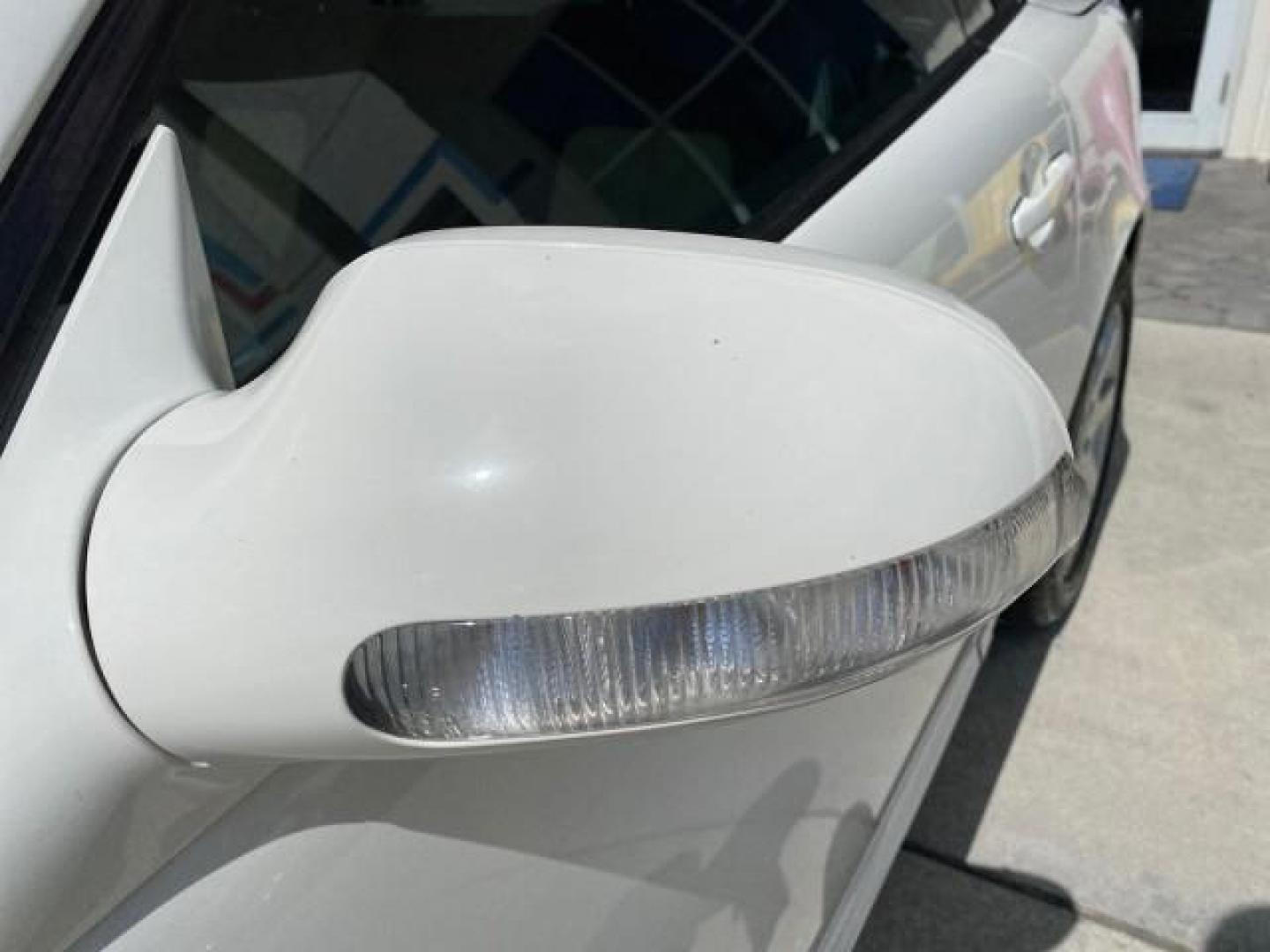 2002 Alabaster White /Charcoal/Beige Mercedes-Benz SLK-Class 2.3L SLK CONV LOW MILES 48,941 (WDBKK49F32F) with an 2.3L Supercharged And Intercooled DOHC SMPI 16-Valve In-Line 4-Cyl Engine engine, Automatic transmission, located at 4701 North Dixie Hwy, Pompano Beach, FL, 33064, (954) 422-2889, 26.240938, -80.123474 - OUR WEBPAGE FLORIDACARS1.COM HAS OVER 100 PHOTOS AND FREE CARFAX LINK 2002 Mercedes-Benz SLK 230 Kompressor Convertible 2.3L I4 F DOHC 16V Gasoline 30 MPG Rear Wheel Drive Features ABS Brakes Air Conditioning Alloy Wheels AM/FM Stereo Automatic Transmission BOSE Sound System Cassette Player Cruise C- Photo#56