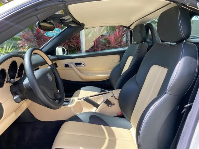 2002 Alabaster White /Charcoal/Beige Mercedes-Benz SLK-Class 2.3L SLK CONV LOW MILES 48,941 (WDBKK49F32F) with an 2.3L Supercharged And Intercooled DOHC SMPI 16-Valve In-Line 4-Cyl Engine engine, Automatic transmission, located at 4701 North Dixie Hwy, Pompano Beach, FL, 33064, (954) 422-2889, 26.240938, -80.123474 - OUR WEBPAGE FLORIDACARS1.COM HAS OVER 100 PHOTOS AND FREE CARFAX LINK 2002 Mercedes-Benz SLK 230 Kompressor Convertible 2.3L I4 F DOHC 16V Gasoline 30 MPG Rear Wheel Drive Features ABS Brakes Air Conditioning Alloy Wheels AM/FM Stereo Automatic Transmission BOSE Sound System Cassette Player Cruise C - Photo#64
