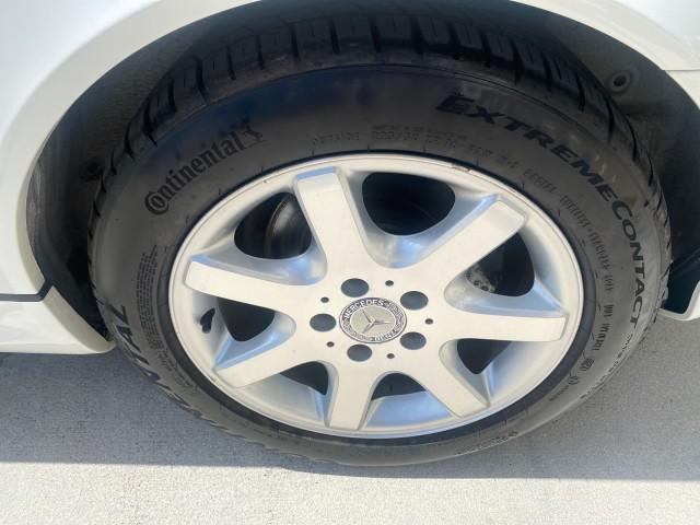 2002 Alabaster White /Charcoal/Beige Mercedes-Benz SLK-Class 2.3L SLK CONV LOW MILES 48,941 (WDBKK49F32F) with an 2.3L Supercharged And Intercooled DOHC SMPI 16-Valve In-Line 4-Cyl Engine engine, Automatic transmission, located at 4701 North Dixie Hwy, Pompano Beach, FL, 33064, (954) 422-2889, 26.240938, -80.123474 - OUR WEBPAGE FLORIDACARS1.COM HAS OVER 100 PHOTOS AND FREE CARFAX LINK 2002 Mercedes-Benz SLK 230 Kompressor Convertible 2.3L I4 F DOHC 16V Gasoline 30 MPG Rear Wheel Drive Features ABS Brakes Air Conditioning Alloy Wheels AM/FM Stereo Automatic Transmission BOSE Sound System Cassette Player Cruise C - Photo#85