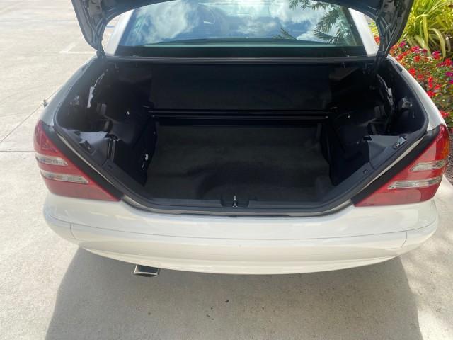 2002 Alabaster White /Charcoal/Beige Mercedes-Benz SLK-Class 2.3L SLK CONV LOW MILES 48,941 (WDBKK49F32F) with an 2.3L Supercharged And Intercooled DOHC SMPI 16-Valve In-Line 4-Cyl Engine engine, Automatic transmission, located at 4701 North Dixie Hwy, Pompano Beach, FL, 33064, (954) 422-2889, 26.240938, -80.123474 - OUR WEBPAGE FLORIDACARS1.COM HAS OVER 100 PHOTOS AND FREE CARFAX LINK 2002 Mercedes-Benz SLK 230 Kompressor Convertible 2.3L I4 F DOHC 16V Gasoline 30 MPG Rear Wheel Drive Features ABS Brakes Air Conditioning Alloy Wheels AM/FM Stereo Automatic Transmission BOSE Sound System Cassette Player Cruise C - Photo#97