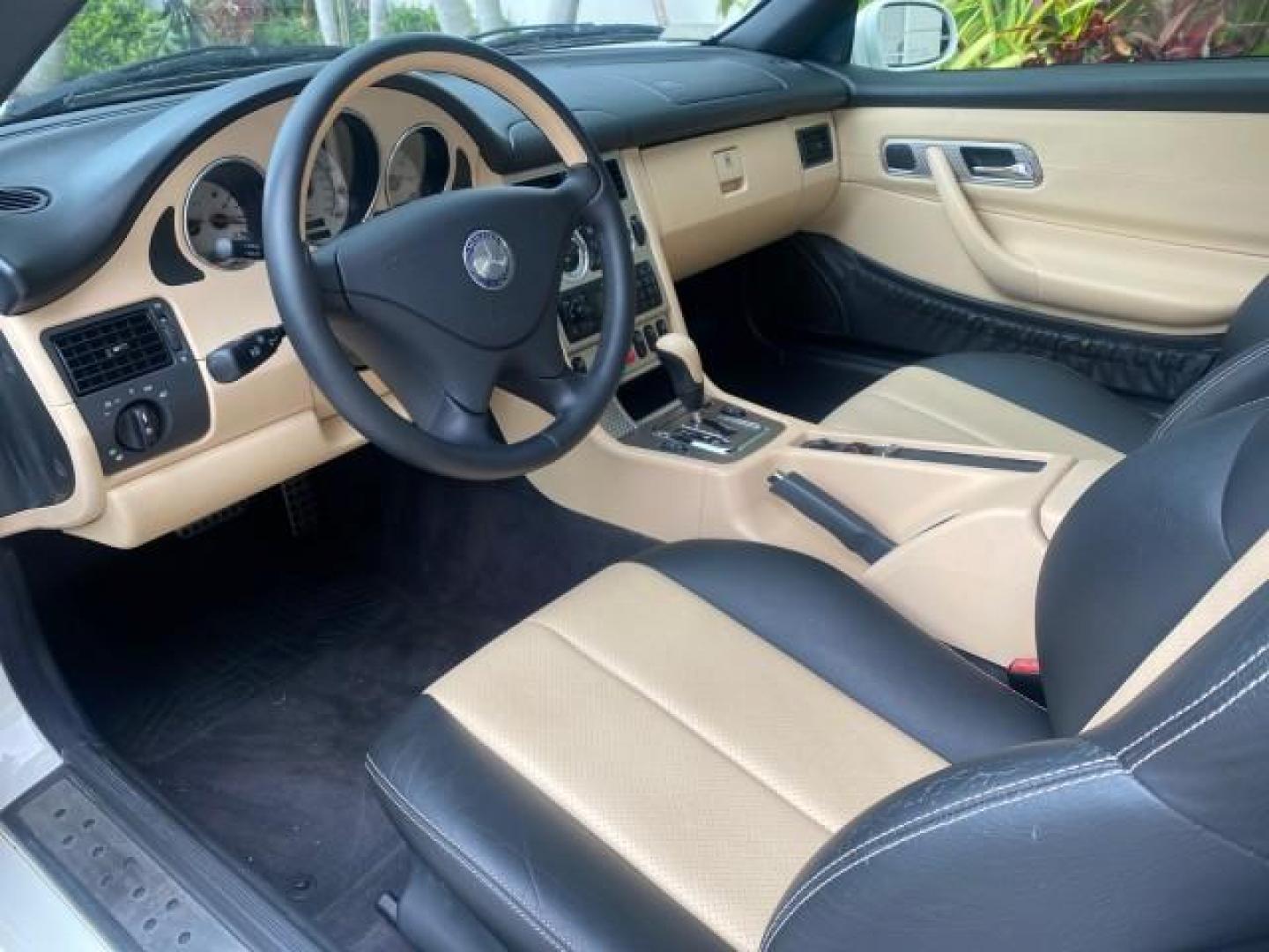 2002 Alabaster White /Charcoal/Beige Mercedes-Benz SLK-Class 2.3L SLK CONV LOW MILES 48,941 (WDBKK49F32F) with an 2.3L Supercharged And Intercooled DOHC SMPI 16-Valve In-Line 4-Cyl Engine engine, Automatic transmission, located at 4701 North Dixie Hwy, Pompano Beach, FL, 33064, (954) 422-2889, 26.240938, -80.123474 - OUR WEBPAGE FLORIDACARS1.COM HAS OVER 100 PHOTOS AND FREE CARFAX LINK 2002 Mercedes-Benz SLK 230 Kompressor Convertible 2.3L I4 F DOHC 16V Gasoline 30 MPG Rear Wheel Drive Features ABS Brakes Air Conditioning Alloy Wheels AM/FM Stereo Automatic Transmission BOSE Sound System Cassette Player Cruise C- Photo#65