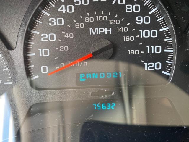 2005 Sandstone Metallic /Light Cashmere/Ebony Chevrolet TrailBlazer 4WD LS 1 OWNER LOW MILES 75,632 (1GNDT13S452) with an 4.2L Vortec 4200 SFI I6 Engine engine, Automatic transmission, located at 4701 North Dixie Hwy, Pompano Beach, FL, 33064, (954) 422-2889, 26.240938, -80.123474 - OUR WEBPAGE FLORIDACARS1.COM HAS OVER 100 PHOTOS AND FREE CARFAX LINK 2005 Chevrolet Trailblazer LS 1 OWNER 4 Door Wagon/Sport Utility 4.2L I6 F Gasoline 20 MPG Wheel Drive w/ 4X4 Features 4WD/AWD ABS Brakes Air Conditioning Alloy Wheels AM/FM Stereo Automatic Transmission CD Audio Cloth Seats Conve - Photo#18