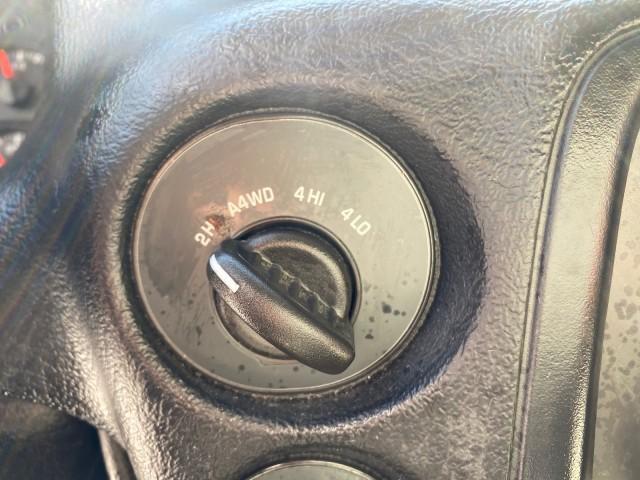 2005 Sandstone Metallic /Light Cashmere/Ebony Chevrolet TrailBlazer 4WD LS 1 OWNER LOW MILES 75,632 (1GNDT13S452) with an 4.2L Vortec 4200 SFI I6 Engine engine, Automatic transmission, located at 4701 North Dixie Hwy, Pompano Beach, FL, 33064, (954) 422-2889, 26.240938, -80.123474 - OUR WEBPAGE FLORIDACARS1.COM HAS OVER 100 PHOTOS AND FREE CARFAX LINK 2005 Chevrolet Trailblazer LS 1 OWNER 4 Door Wagon/Sport Utility 4.2L I6 F Gasoline 20 MPG Wheel Drive w/ 4X4 Features 4WD/AWD ABS Brakes Air Conditioning Alloy Wheels AM/FM Stereo Automatic Transmission CD Audio Cloth Seats Conve - Photo#56