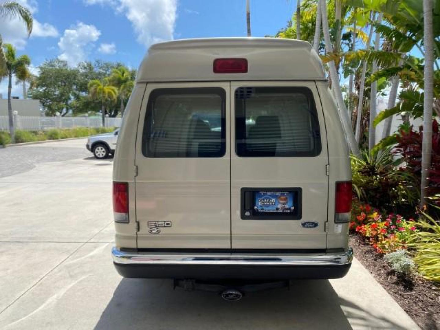 2004 Gold Ash Metallic /Medium Pebble Ford Econoline HIGH TOP CONVERSION VAN 1 OWNER LOW MILES 37,883 (1FDRE14L64H) with an 5.4L SOHC EFI V8 Triton Engine engine, Automatic transmission, located at 4701 North Dixie Hwy, Pompano Beach, FL, 33064, (954) 422-2889, 26.240938, -80.123474 - OUR WEBPAGE FLORIDACARS1.COM HAS OVER 100 PHOTOS AND FREE CARFAX LINK 2004 Ford Econoline E150 HIGH TOP CONVERSION VAN SHERROD 1 OWNER Van 5.4L V8 F SOHC 16V Gasoline 17 MPG Rear Wheel Drive Features ABS Brakes Air Conditioning Alloy Wheels AM/FM Stereo Automatic Transmission CD Audio Conversion Van- Photo#34