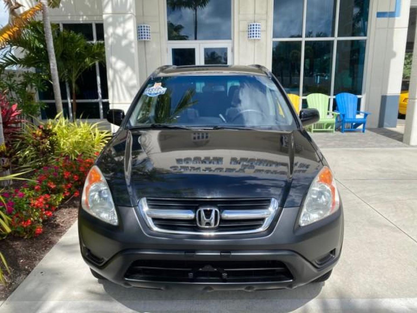 2004 Nighthawk Black Pearl /Black Honda CR-V 4WD EX LOW MILES 61,201 1 OWNER (SHSRD78874U) with an 2.4L DOHC PGM-FI 16-Valve i-VTEC I4 Engine engine, Automatic transmission, located at 4701 North Dixie Hwy, Pompano Beach, FL, 33064, (954) 422-2889, 26.240938, -80.123474 - OUR WEBPAGE FLORIDACARS1.COM HAS OVER 100 PHOTOS AND FREE CARFAX LINK 2004 Honda CR-V EX 1 OWNER 4 Door Wagon/Sport Utility 2.4L I4 F DOHC Gasoline 26 MPG All Wheel Drive Features Air Conditioning Alloy Wheels Cloth Seats Cruise Control Power Locks Power Mirrors Power Windows Sunroof(s) 2004 Honda C - Photo#27