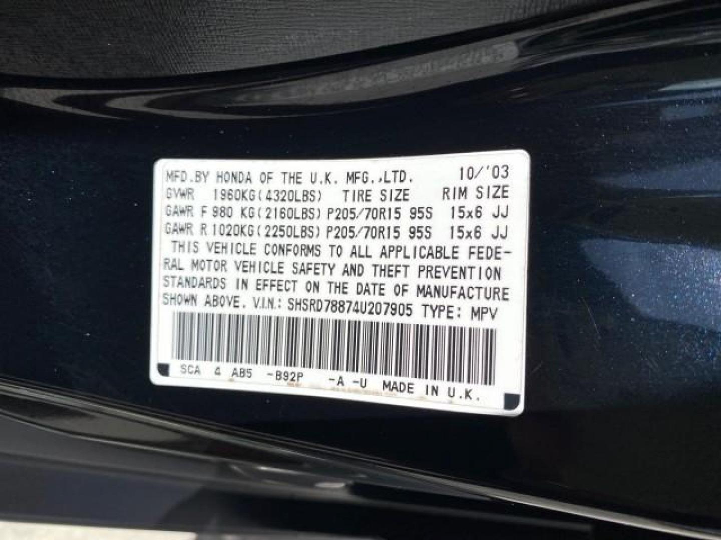 2004 Nighthawk Black Pearl /Black Honda CR-V 4WD EX LOW MILES 61,201 1 OWNER (SHSRD78874U) with an 2.4L DOHC PGM-FI 16-Valve i-VTEC I4 Engine engine, Automatic transmission, located at 4701 North Dixie Hwy, Pompano Beach, FL, 33064, (954) 422-2889, 26.240938, -80.123474 - OUR WEBPAGE FLORIDACARS1.COM HAS OVER 100 PHOTOS AND FREE CARFAX LINK 2004 Honda CR-V EX 1 OWNER 4 Door Wagon/Sport Utility 2.4L I4 F DOHC Gasoline 26 MPG All Wheel Drive Features Air Conditioning Alloy Wheels Cloth Seats Cruise Control Power Locks Power Mirrors Power Windows Sunroof(s) 2004 Honda C - Photo#72