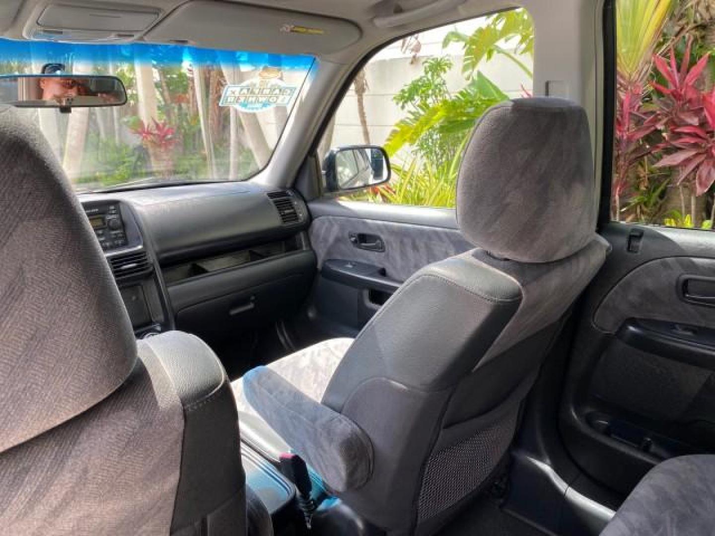 2004 Nighthawk Black Pearl /Black Honda CR-V 4WD EX LOW MILES 61,201 1 OWNER (SHSRD78874U) with an 2.4L DOHC PGM-FI 16-Valve i-VTEC I4 Engine engine, Automatic transmission, located at 4701 North Dixie Hwy, Pompano Beach, FL, 33064, (954) 422-2889, 26.240938, -80.123474 - OUR WEBPAGE FLORIDACARS1.COM HAS OVER 100 PHOTOS AND FREE CARFAX LINK 2004 Honda CR-V EX 1 OWNER 4 Door Wagon/Sport Utility 2.4L I4 F DOHC Gasoline 26 MPG All Wheel Drive Features Air Conditioning Alloy Wheels Cloth Seats Cruise Control Power Locks Power Mirrors Power Windows Sunroof(s) 2004 Honda C - Photo#84