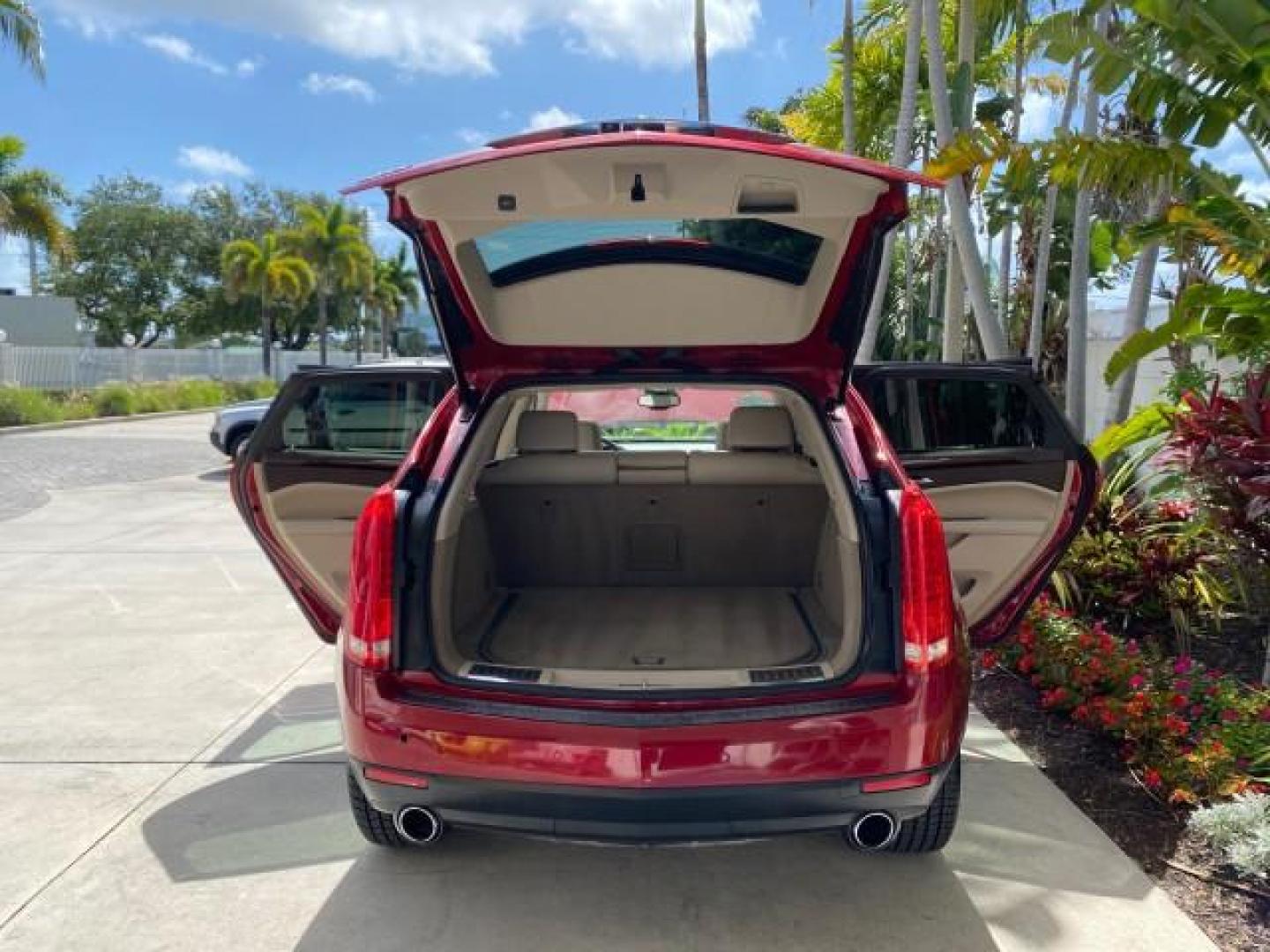 2012 Crystal Red Tintcoat /Shale w/Brownstone accents Cadillac SRX Performance Collection LOW MILES 34,731 (3GYFNBE32CS) with an 3.6L SIDI DOHC V6 VVT Engine engine, Automatic transmission, located at 4701 North Dixie Hwy, Pompano Beach, FL, 33064, (954) 422-2889, 26.240938, -80.123474 - OUR WEBPAGE FLORIDACARS1.COM HAS OVER 100 PHOTOS AND FREE CARFAX LINK 2012 Cadillac SRX 1 OWNER 4 Door Wagon/Sport Utility 3.6L V6 F DOHC 24V Gasoline 24 MPG Front Wheel Drive Features 20 Inch Plus Wheels ABS Brakes Air Conditioning Alloy Wheels AM/FM Stereo Automatic Transmission Auxiliary Audio In- Photo#15