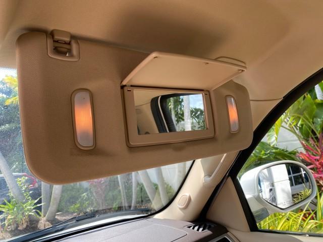 2010 White Diamond Tricoat /Cashmere/Cocoa Cadillac Escalade SUNROOF NAV Premium LOW MILES 66,933 (1GYUCCEF3AR) with an 6.2L Vortec 1000 V8 SFI E85 Engine engine, Automatic transmission, located at 4701 North Dixie Hwy, Pompano Beach, FL, 33064, (954) 422-2889, 26.240938, -80.123474 - OUR WEBPAGE FLORIDACARS1.COM HAS OVER 100 PHOTOS AND FREE CARFAX LINK 2010 Cadillac Escalade Premium 4 Door Wagon/Sport Utility 6.2L V8 F OHV 16V Flex Fuel 20 MPG Rear Wheel Drive Features A/C Seat(s) ABS Brakes Air Conditioning Alloy Wheels AM/FM Stereo Automatic Transmission Auxiliary Audio Input - Photo#76