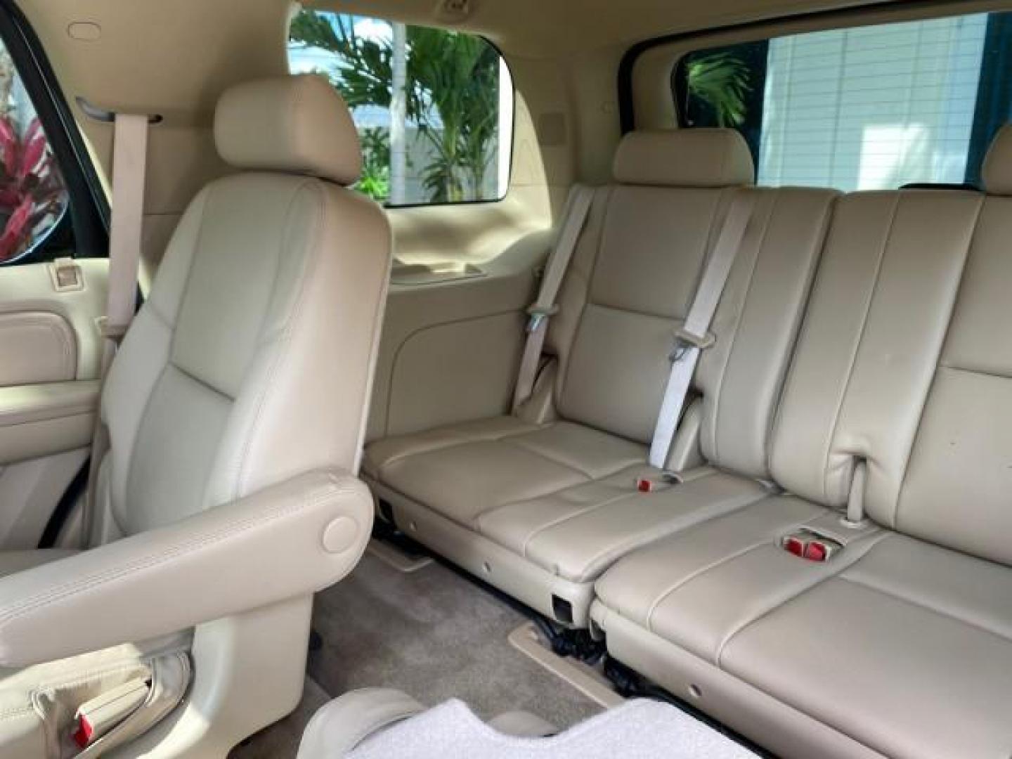 2010 White Diamond Tricoat /Cashmere/Cocoa Cadillac Escalade SUNROOF NAV Premium LOW MILES 66,933 (1GYUCCEF3AR) with an 6.2L Vortec 1000 V8 SFI E85 Engine engine, Automatic transmission, located at 4701 North Dixie Hwy, Pompano Beach, FL, 33064, (954) 422-2889, 26.240938, -80.123474 - OUR WEBPAGE FLORIDACARS1.COM HAS OVER 100 PHOTOS AND FREE CARFAX LINK 2010 Cadillac Escalade Premium 4 Door Wagon/Sport Utility 6.2L V8 F OHV 16V Flex Fuel 20 MPG Rear Wheel Drive Features A/C Seat(s) ABS Brakes Air Conditioning Alloy Wheels AM/FM Stereo Automatic Transmission Auxiliary Audio Input- Photo#94