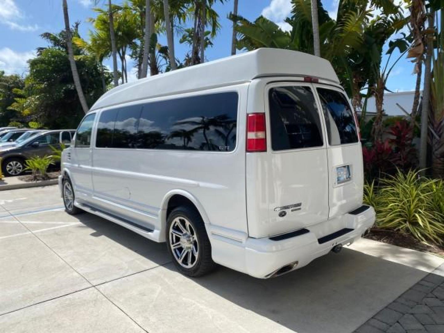 2012 Summit White /Neutral Chevrolet Express EXTENDED HIGH TOP CONVERSION 1 OWNER LOW MILES 36,054 (1GBWGLCG9C1) with an 6.0L Vortec 1000 V8 SFI Flex-Fuel Engine engine, Automatic transmission, located at 4701 North Dixie Hwy, Pompano Beach, FL, 33064, (954) 422-2889, 26.240938, -80.123474 - OUR WEBPAGE FLORIDACARS1.COM HAS OVER 100 PHOTOS AND FREE CARFAX LINK 2012 Chevrolet Express EXTENDED HIGH TOP CONVERSION VAN 1 OWNER Van 6.0L V8 F OHV 16V Flex Fuel 15 MPG Rear Wheel Drive Features ABS Brakes Air Conditioning Alloy Wheels AM/FM Stereo Automatic Transmission Auxiliary Audio Input Bl- Photo#32