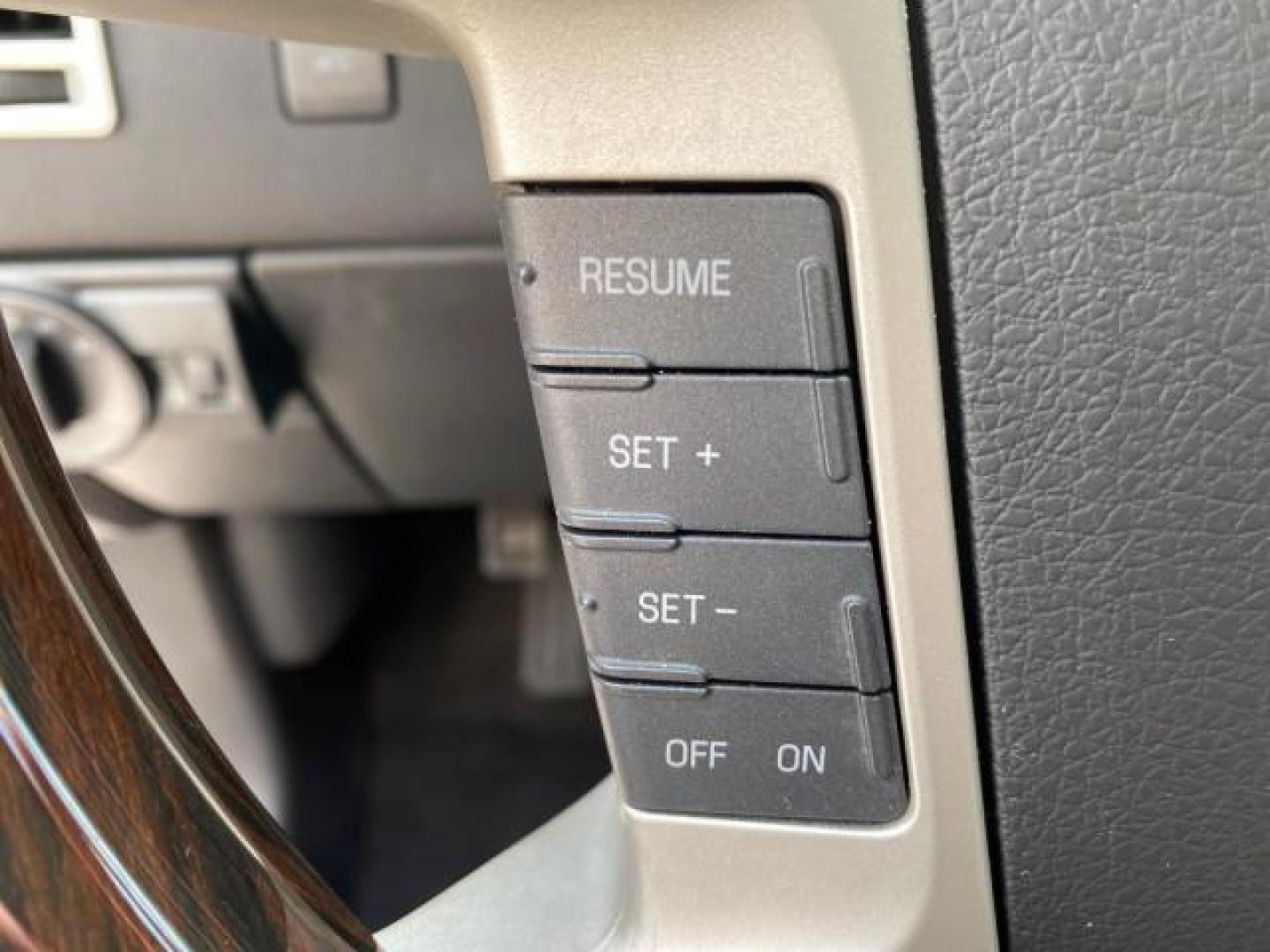 2010 Tuxedo Black Metallic /Charcoal Black Lincoln MKX 1 OWNER LOW MILES 27,203 SUNROOF NAV (2LMDJ6JC7AB) with an 3.5L DOHC 24-Valve V6 Duratec Engine engine, Automatic transmission, located at 4701 North Dixie Hwy, Pompano Beach, FL, 33064, (954) 422-2889, 26.240938, -80.123474 - OUR WEBPAGE FLORIDACARS1.COM HAS OVER 100 PHOTOS AND FREE CARFAX LINK 2010 Lincoln MKX 1 OWNER 4 Door Wagon/Sport Utility 3.5L V6 F DOHC 24V Gasoline 25 MPG Front Wheel Drive Features A/C Seat(s) ABS Brakes Air Conditioning Alloy Wheels AM/FM Stereo Automatic Transmission Auxiliary Audio Input Bluet - Photo#52
