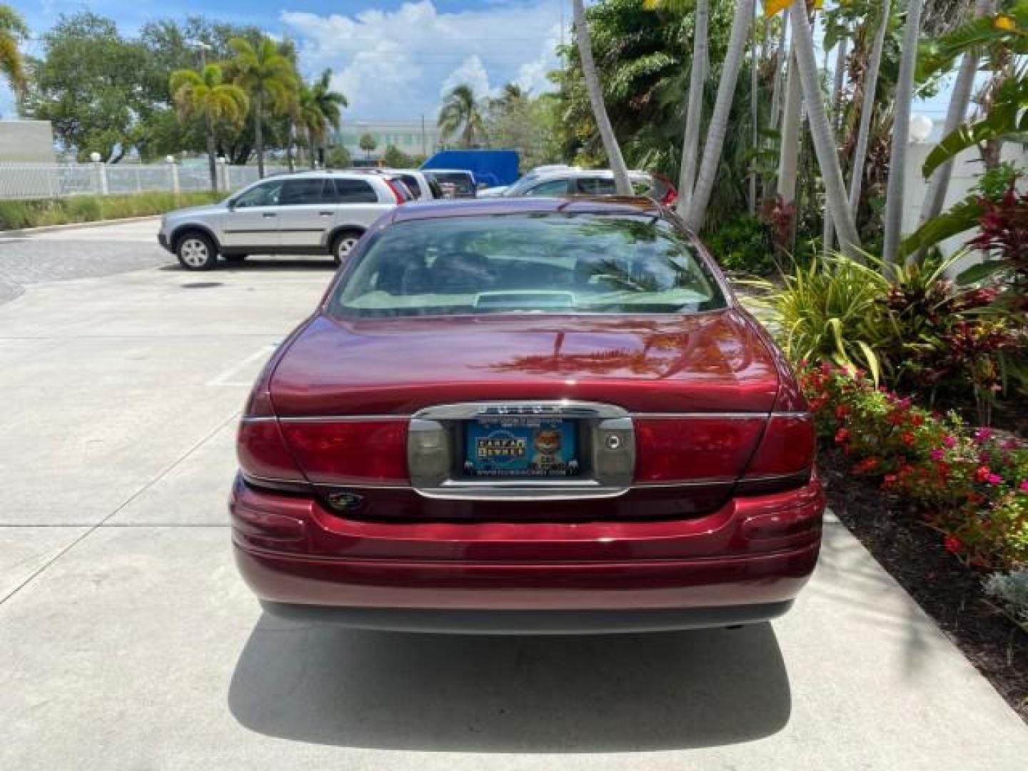 2000 Medium Red Pearl /Taupe Buick LeSabre Limited LEATHER LOW MILES (1G4HR54K1YU) with an 3.8L SFI V6 3800 Series II Engine engine, Automatic transmission, located at 4701 North Dixie Hwy, Pompano Beach, FL, 33064, (954) 422-2889, 26.240938, -80.123474 - OUR WEBPAGE FLORIDACARS1.COM HAS OVER 100 PHOTOS AND FREE CARFAX LINK 2000 Buick Lesabre Limited Sedan 4 DR 3.8L V6 F 12V Gasoline 30 MPG Front Wheel Drive Features ABS Brakes Air Conditioning Alloy Wheels AM/FM Stereo Automatic Transmission Cassette Player CD Audio Cruise Control Leather Seats Powe- Photo#6