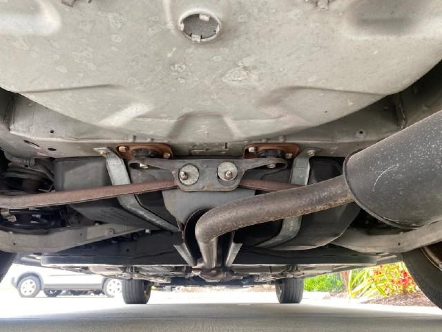 2000 Medium Red Pearl /Taupe Buick LeSabre Limited LEATHER LOW MILES (1G4HR54K1YU) with an 3.8L SFI V6 3800 Series II Engine engine, Automatic transmission, located at 4701 North Dixie Hwy, Pompano Beach, FL, 33064, (954) 422-2889, 26.240938, -80.123474 - OUR WEBPAGE FLORIDACARS1.COM HAS OVER 100 PHOTOS AND FREE CARFAX LINK 2000 Buick Lesabre Limited Sedan 4 DR 3.8L V6 F 12V Gasoline 30 MPG Front Wheel Drive Features ABS Brakes Air Conditioning Alloy Wheels AM/FM Stereo Automatic Transmission Cassette Player CD Audio Cruise Control Leather Seats Powe- Photo#22
