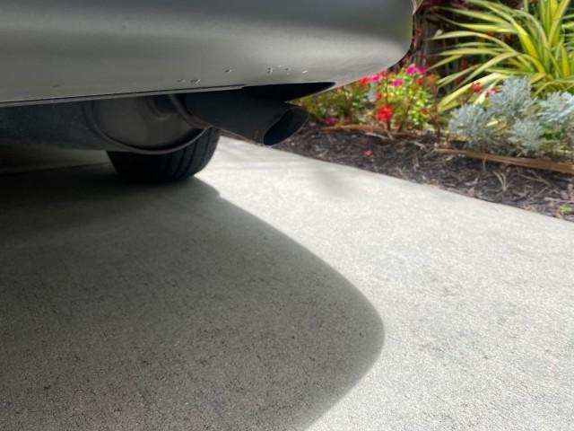2000 Medium Red Pearl /Taupe Buick LeSabre Limited LEATHER LOW MILES (1G4HR54K1YU) with an 3.8L SFI V6 3800 Series II Engine engine, Automatic transmission, located at 4701 North Dixie Hwy, Pompano Beach, FL, 33064, (954) 422-2889, 26.240938, -80.123474 - OUR WEBPAGE FLORIDACARS1.COM HAS OVER 100 PHOTOS AND FREE CARFAX LINK 2000 Buick Lesabre Limited Sedan 4 DR 3.8L V6 F 12V Gasoline 30 MPG Front Wheel Drive Features ABS Brakes Air Conditioning Alloy Wheels AM/FM Stereo Automatic Transmission Cassette Player CD Audio Cruise Control Leather Seats Powe - Photo#93