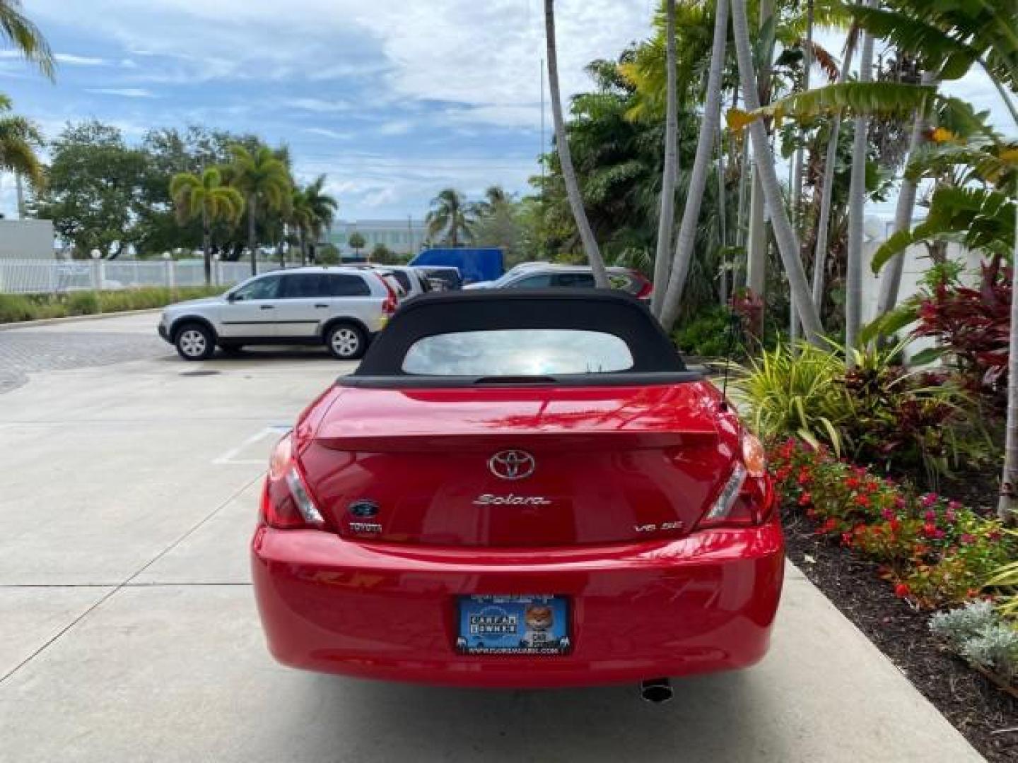 2004 Absolutely Red /Dark Stone Toyota Camry Solara CONV SE 1 OWNER 74972 Mi (4T1FA38P64U) with an 3.3L DOHC SMPI VVT-i 24-Valve V6 Engine engine, Automatic transmission, located at 4701 North Dixie Hwy, Pompano Beach, FL, 33064, (954) 422-2889, 26.240938, -80.123474 - OUR WEBPAGE FLORIDACARS1.COM HAS OVER 100 PHOTOS AND FREE CARFAX LINK 2004 Toyota Camry Solara SE V6 Convertible 3.3L V6 F DOHC 24V Gasoline 29 MPG Front Wheel Drive Features ABS Brakes Air Conditioning Alloy Wheels AM/FM Stereo Automatic Transmission Cassette Player CD Audio Cloth Seats Cruise Cont- Photo#6
