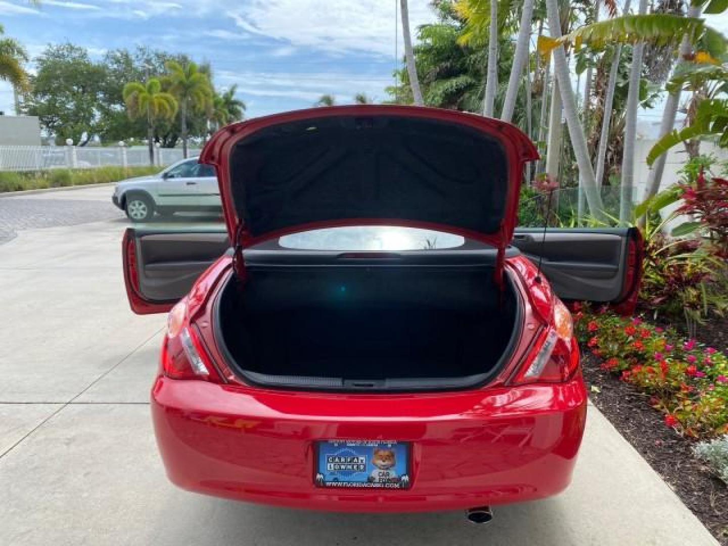 2004 Absolutely Red /Dark Stone Toyota Camry Solara CONV SE 1 OWNER 74972 Mi (4T1FA38P64U) with an 3.3L DOHC SMPI VVT-i 24-Valve V6 Engine engine, Automatic transmission, located at 4701 North Dixie Hwy, Pompano Beach, FL, 33064, (954) 422-2889, 26.240938, -80.123474 - OUR WEBPAGE FLORIDACARS1.COM HAS OVER 100 PHOTOS AND FREE CARFAX LINK 2004 Toyota Camry Solara SE V6 Convertible 3.3L V6 F DOHC 24V Gasoline 29 MPG Front Wheel Drive Features ABS Brakes Air Conditioning Alloy Wheels AM/FM Stereo Automatic Transmission Cassette Player CD Audio Cloth Seats Cruise Cont- Photo#15