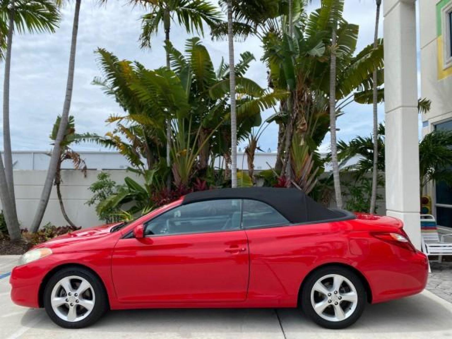 2004 Absolutely Red /Dark Stone Toyota Camry Solara CONV SE 1 OWNER 74972 Mi (4T1FA38P64U) with an 3.3L DOHC SMPI VVT-i 24-Valve V6 Engine engine, Automatic transmission, located at 4701 North Dixie Hwy, Pompano Beach, FL, 33064, (954) 422-2889, 26.240938, -80.123474 - OUR WEBPAGE FLORIDACARS1.COM HAS OVER 100 PHOTOS AND FREE CARFAX LINK 2004 Toyota Camry Solara SE V6 Convertible 3.3L V6 F DOHC 24V Gasoline 29 MPG Front Wheel Drive Features ABS Brakes Air Conditioning Alloy Wheels AM/FM Stereo Automatic Transmission Cassette Player CD Audio Cloth Seats Cruise Cont- Photo#36