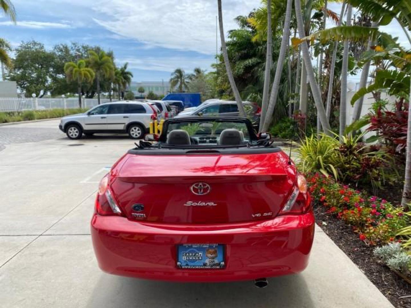 2004 Absolutely Red /Dark Stone Toyota Camry Solara CONV SE 1 OWNER 74972 Mi (4T1FA38P64U) with an 3.3L DOHC SMPI VVT-i 24-Valve V6 Engine engine, Automatic transmission, located at 4701 North Dixie Hwy, Pompano Beach, FL, 33064, (954) 422-2889, 26.240938, -80.123474 - OUR WEBPAGE FLORIDACARS1.COM HAS OVER 100 PHOTOS AND FREE CARFAX LINK 2004 Toyota Camry Solara SE V6 Convertible 3.3L V6 F DOHC 24V Gasoline 29 MPG Front Wheel Drive Features ABS Brakes Air Conditioning Alloy Wheels AM/FM Stereo Automatic Transmission Cassette Player CD Audio Cloth Seats Cruise Cont- Photo#43