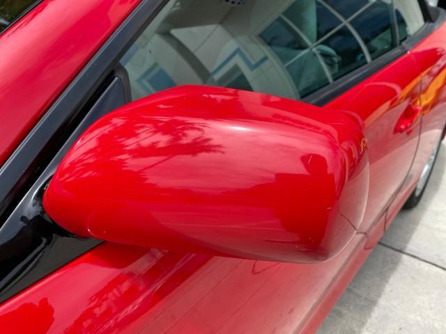 2004 Absolutely Red /Dark Stone Toyota Camry Solara CONV SE 1 OWNER 74972 Mi (4T1FA38P64U) with an 3.3L DOHC SMPI VVT-i 24-Valve V6 Engine engine, Automatic transmission, located at 4701 North Dixie Hwy, Pompano Beach, FL, 33064, (954) 422-2889, 26.240938, -80.123474 - OUR WEBPAGE FLORIDACARS1.COM HAS OVER 100 PHOTOS AND FREE CARFAX LINK 2004 Toyota Camry Solara SE V6 Convertible 3.3L V6 F DOHC 24V Gasoline 29 MPG Front Wheel Drive Features ABS Brakes Air Conditioning Alloy Wheels AM/FM Stereo Automatic Transmission Cassette Player CD Audio Cloth Seats Cruise Cont - Photo#62