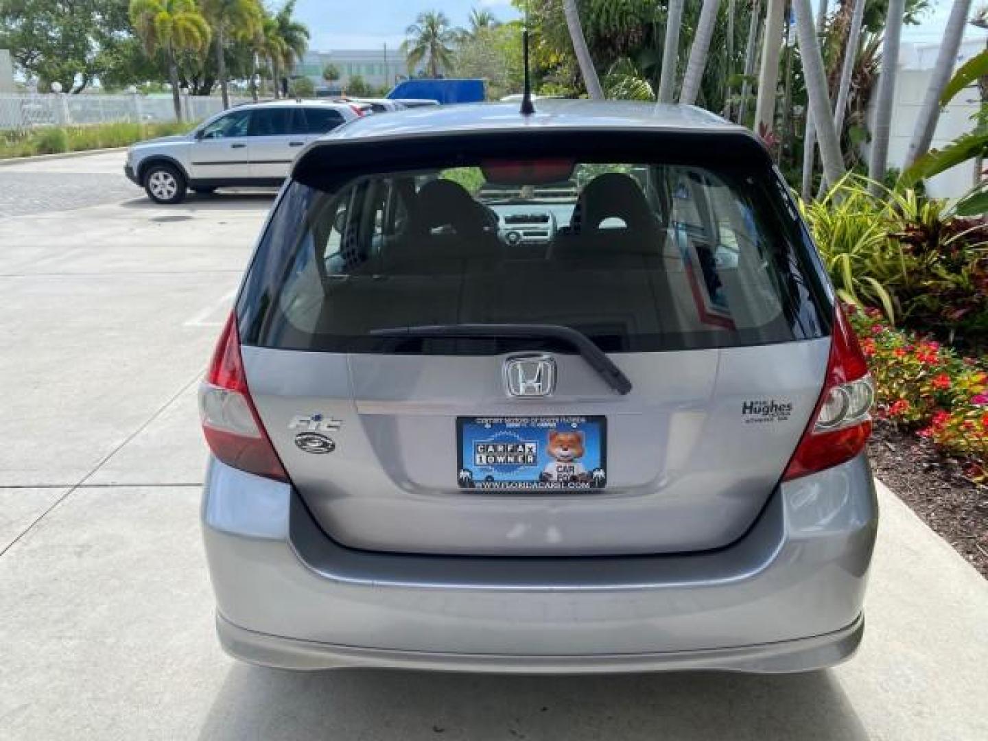 2007 Storm Silver Metallic /Black Honda Fit FIT Sport 1 OWNER LOW MILES 22,306 (JHMGD38607S) with an 1.5L SOHC PGM-FI 16-Valve VTEC I4 Engine engine, Automatic transmission, located at 4701 North Dixie Hwy, Pompano Beach, FL, 33064, (954) 422-2889, 26.240938, -80.123474 - OUR WEBPAGE FLORIDACARS1.COM HAS OVER 100 PHOTOS AND FREE CARFAX LINK 2007 Honda Fit Sport 1 OWNER Hatchback 4 DR 1.5L I4 F SOHC Gasoline 37 MPG Front Wheel Drive Features ABS Brakes Air Conditioning Alloy Wheels AM/FM Stereo Automatic Transmission Auxiliary Audio Input CD Audio Cloth Seats Cruise C- Photo#35