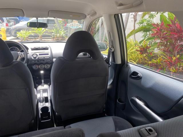 2007 Storm Silver Metallic /Black Honda Fit Sport 1 OWNER LOW MILES 22,306 (JHMGD38607S) with an 1.5L SOHC PGM-FI 16-Valve VTEC I4 Engine engine, Automatic transmission, located at 4701 North Dixie Hwy, Pompano Beach, FL, 33064, (954) 422-2889, 26.240938, -80.123474 - OUR WEBPAGE FLORIDACARS1.COM HAS OVER 100 PHOTOS AND FREE CARFAX LINK 2007 Honda Fit Sport 1 OWNER Hatchback 4 DR 1.5L I4 F SOHC Gasoline 37 MPG Front Wheel Drive Features ABS Brakes Air Conditioning Alloy Wheels AM/FM Stereo Automatic Transmission Auxiliary Audio Input CD Audio Cloth Seats Cruise C - Photo#92