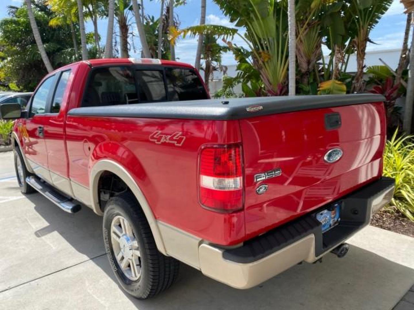2007 Bright Red /Tan Ford F-150 Lariat 4WD LEATHER LOW MILES 80,286 (1FTPX14V97N) with an 5.4L 24-Valve EFI FFV V8 Engine engine, Automatic transmission, located at 4701 North Dixie Hwy, Pompano Beach, FL, 33064, (954) 422-2889, 26.240938, -80.123474 - OUR WEBPAGE FLORIDACARS1.COM HAS OVER 100 PHOTOS AND FREE CARFAX LINK 2007 Ford F-150 Lariat 4 Door Extended Cab Pickup 5.4L V8 F SOHC Flex Fuel 18 MPG Rear Wheel Drive w/ 4X4 Features 20 Inch Plus Wheels 4WD/AWD ABS Brakes Air Conditioning Alloy Wheels AM/FM Stereo Automatic Transmission Auxiliary- Photo#34