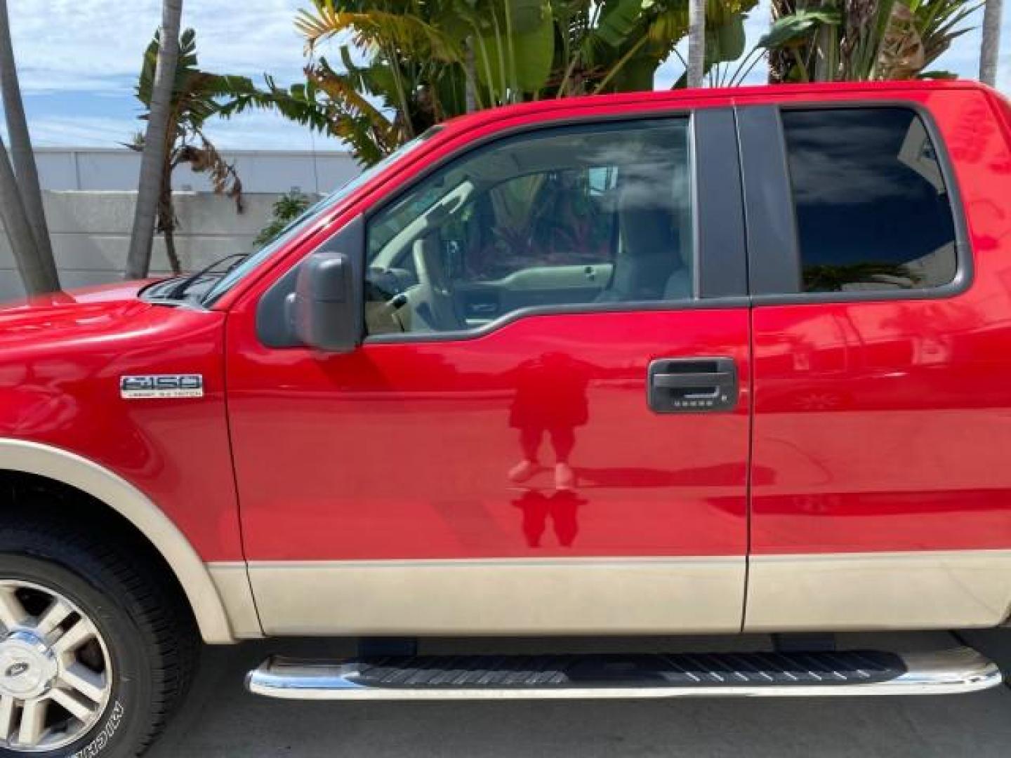 2007 Bright Red /Tan Ford F-150 Lariat 4WD LEATHER LOW MILES 80,286 (1FTPX14V97N) with an 5.4L 24-Valve EFI FFV V8 Engine engine, Automatic transmission, located at 4701 North Dixie Hwy, Pompano Beach, FL, 33064, (954) 422-2889, 26.240938, -80.123474 - OUR WEBPAGE FLORIDACARS1.COM HAS OVER 100 PHOTOS AND FREE CARFAX LINK 2007 Ford F-150 Lariat 4 Door Extended Cab Pickup 5.4L V8 F SOHC Flex Fuel 18 MPG Rear Wheel Drive w/ 4X4 Features 20 Inch Plus Wheels 4WD/AWD ABS Brakes Air Conditioning Alloy Wheels AM/FM Stereo Automatic Transmission Auxiliary- Photo#37