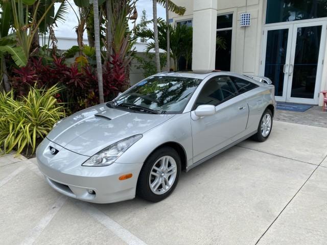 2001 Liquid Silver /Black/Silver Toyota Celica GT COUPE LOW MILES 60,070 (JTDDR32T310) with an 1.8L DOHC MPFI 16-Valve 4-Cyl Engine engine, Automatic transmission, located at 4701 North Dixie Hwy, Pompano Beach, FL, 33064, (954) 422-2889, 26.240938, -80.123474 - OUR WEBPAGE FLORIDACARS1.COM HAS OVER 100 PHOTOS AND FREE CARFAX LINK 2001 Toyota Celica GT Hatchback 2 DR 1.8L I4 F DOHC 16V Gasoline 34 MPG Front Wheel Drive Features Air Conditioning Alloy Wheels AM/FM Stereo Automatic Transmission Cassette Player CD Audio Cloth Seats Cruise Control Power Locks P - Photo#28