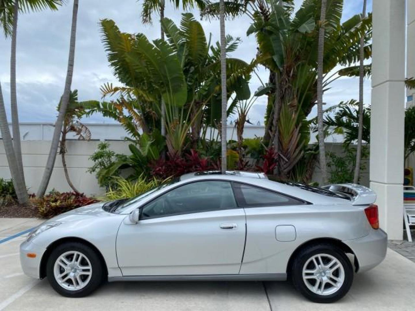 2001 Liquid Silver /Black/Silver Toyota Celica GT COUPE LOW MILES 60,070 (JTDDR32T310) with an 1.8L DOHC MPFI 16-Valve 4-Cyl Engine engine, Automatic transmission, located at 4701 North Dixie Hwy, Pompano Beach, FL, 33064, (954) 422-2889, 26.240938, -80.123474 - OUR WEBPAGE FLORIDACARS1.COM HAS OVER 100 PHOTOS AND FREE CARFAX LINK 2001 Toyota Celica GT Hatchback 2 DR 1.8L I4 F DOHC 16V Gasoline 34 MPG Front Wheel Drive Features Air Conditioning Alloy Wheels AM/FM Stereo Automatic Transmission Cassette Player CD Audio Cloth Seats Cruise Control Power Locks P- Photo#31