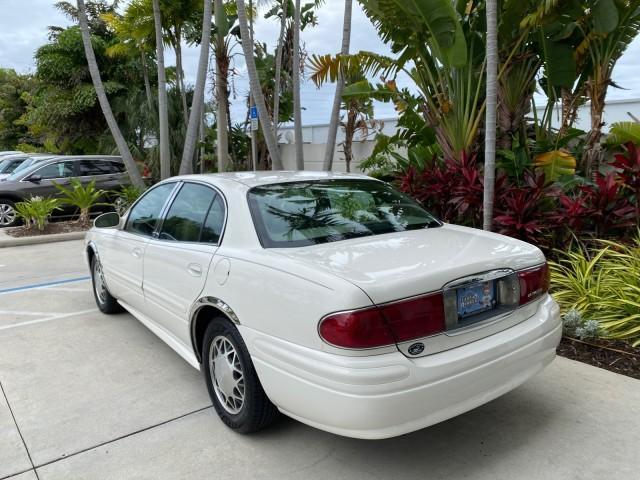 2003 White /Taupe Buick LeSabre LEATHER LOADED LOW MILES 25,425 (1G4HP52K034) with an 3.8L 3800 V6 SFI Engine engine, Automatic transmission, located at 4701 North Dixie Hwy, Pompano Beach, FL, 33064, (954) 422-2889, 26.240938, -80.123474 - OUR WEBPAGE FLORIDACARS1.COM HAS OVER 100 PHOTOS AND FREE CARFAX LINK 2003 Buick Lesabre Custom Sedan 4 DR 3.8L V6 F 12V Gasoline 29 MPG Front Wheel Drive Features ABS Brakes Air Conditioning AM/FM Stereo Automatic Transmission Cassette Player CD Audio Cruise Control Leather Seats Power Locks Power - Photo#5
