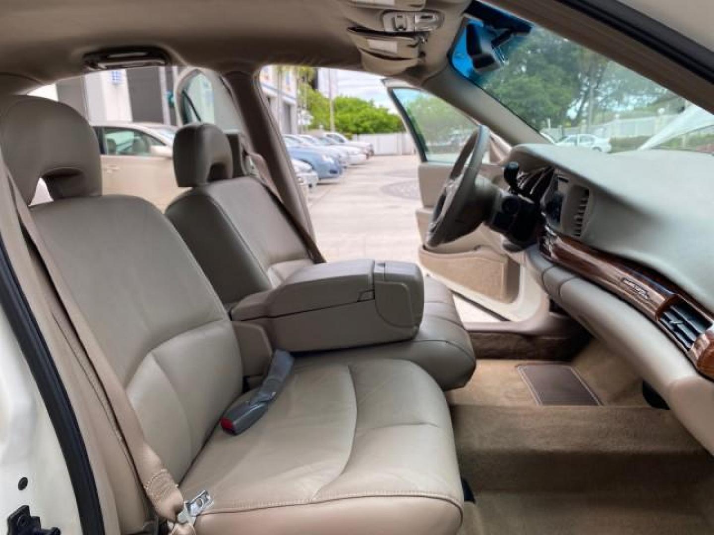2003 White /Taupe Buick LeSabre LEATHER LOADED LOW MILES 25,425 (1G4HP52K034) with an 3.8L 3800 V6 SFI Engine engine, Automatic transmission, located at 4701 North Dixie Hwy, Pompano Beach, FL, 33064, (954) 422-2889, 26.240938, -80.123474 - OUR WEBPAGE FLORIDACARS1.COM HAS OVER 100 PHOTOS AND FREE CARFAX LINK 2003 Buick Lesabre Custom Sedan 4 DR 3.8L V6 F 12V Gasoline 29 MPG Front Wheel Drive Features ABS Brakes Air Conditioning AM/FM Stereo Automatic Transmission Cassette Player CD Audio Cruise Control Leather Seats Power Locks Power- Photo#11
